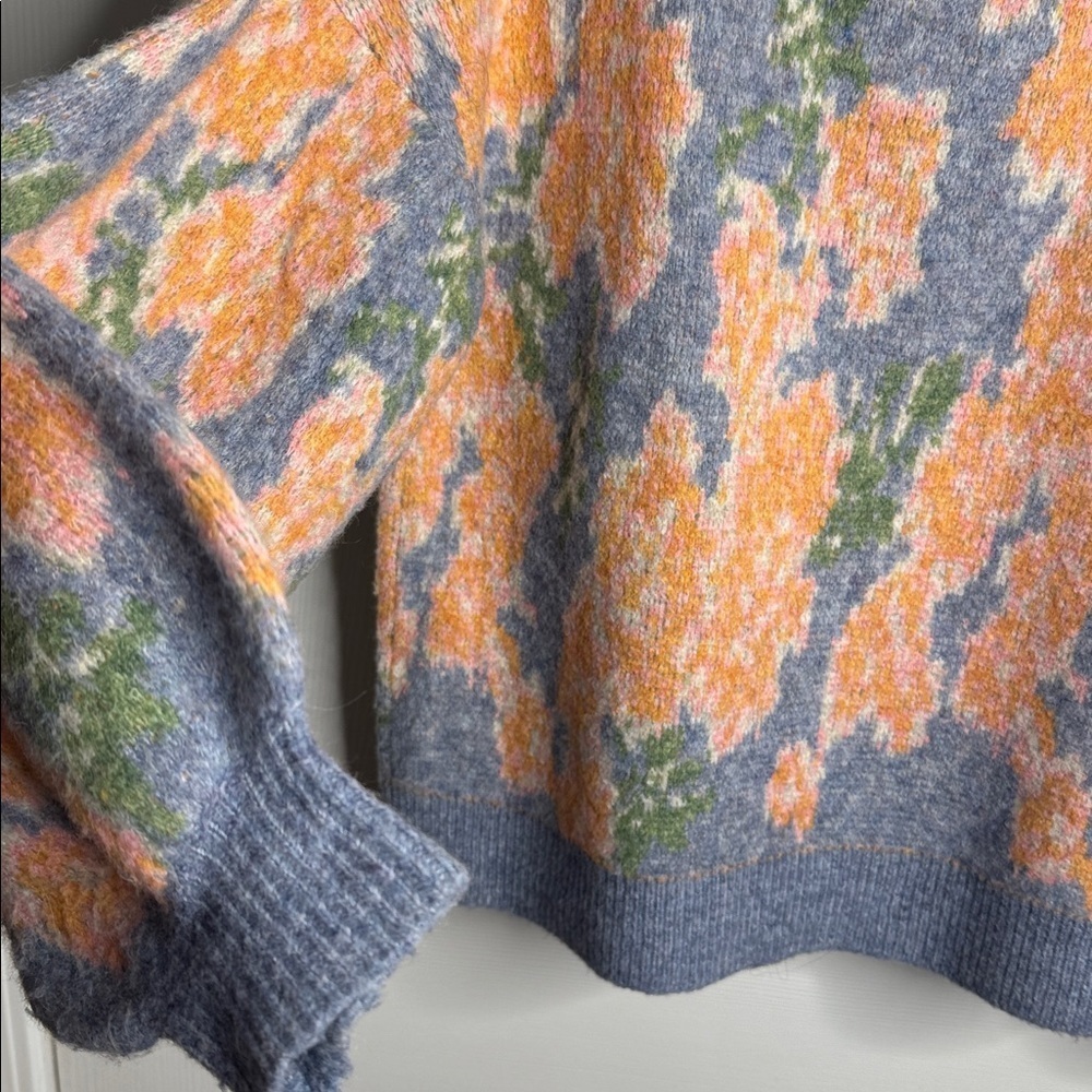 Sundance Kristan Floral Sweater Balloon Sleeves Oversized size XS Blue & Peach - Picture 6 of 6